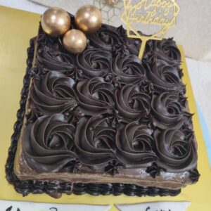 GANACHE CAKE